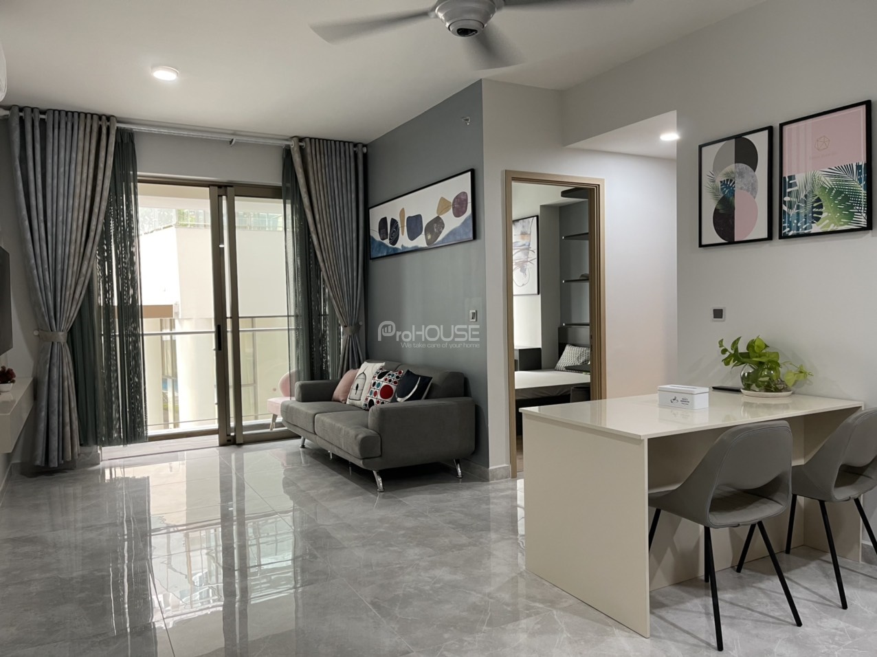 82m2 apartment for sale in Midtown with 2 bedrooms fully furnished