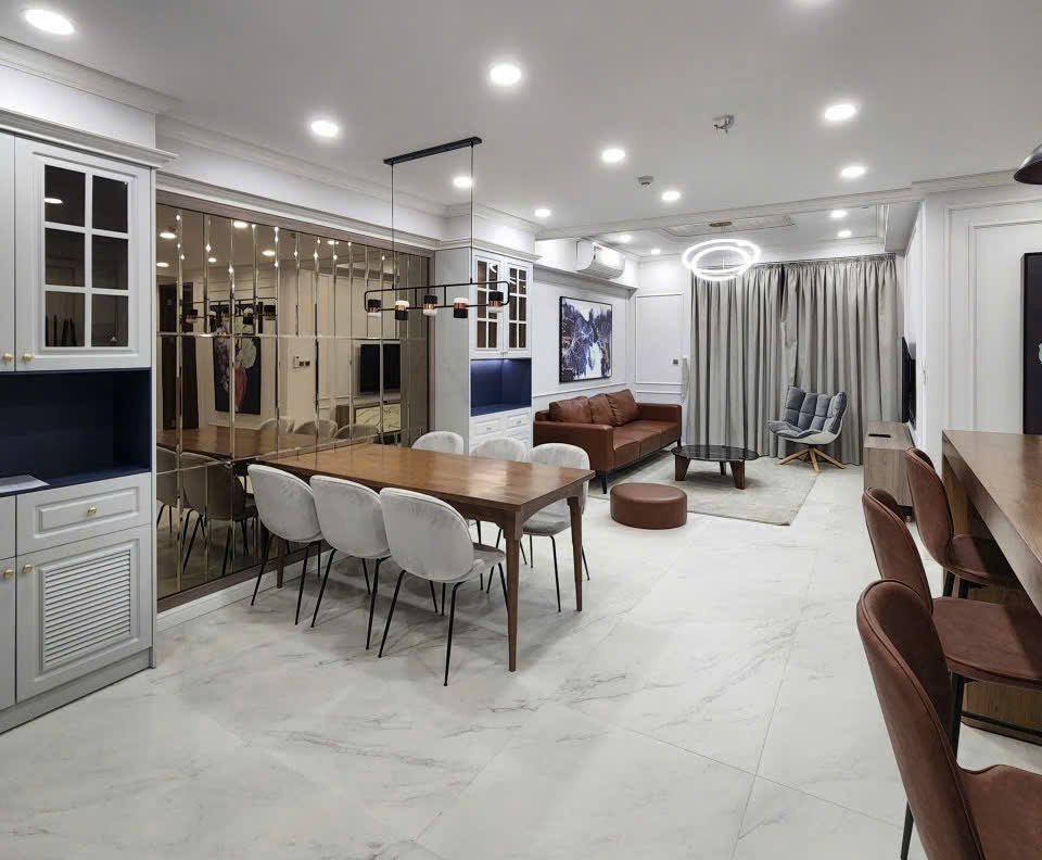 Cho thuê căn hộ Midtown 3 phòng ngủ 1 phòng kho full nội thất hiện đại