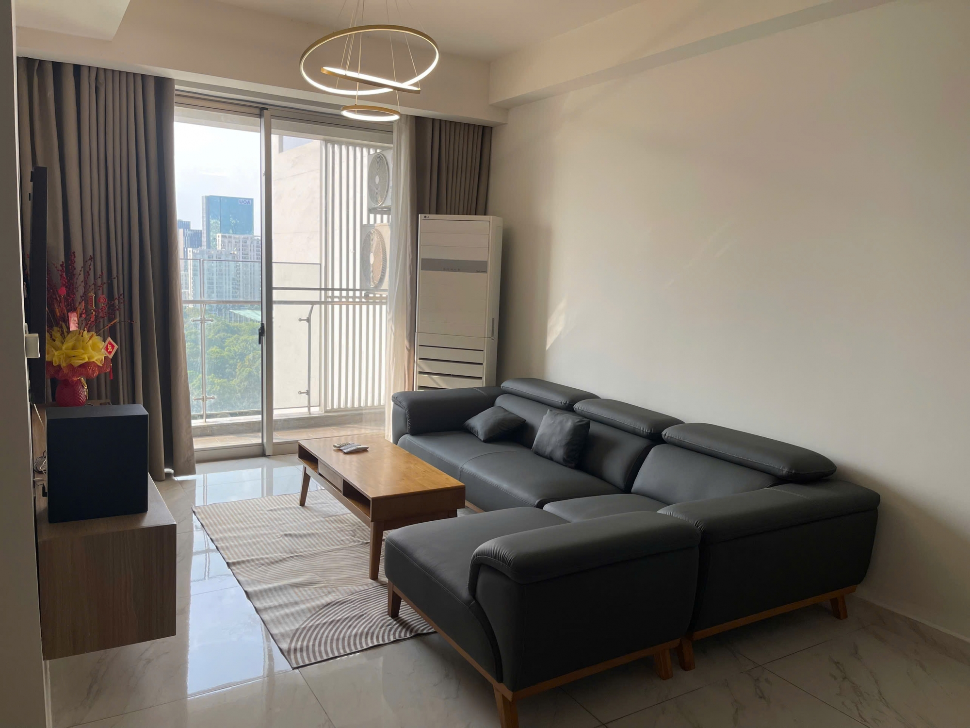 Cho thuê căn hộ Midtown 3 phòng ngủ full nội thất view thoáng giá tốt