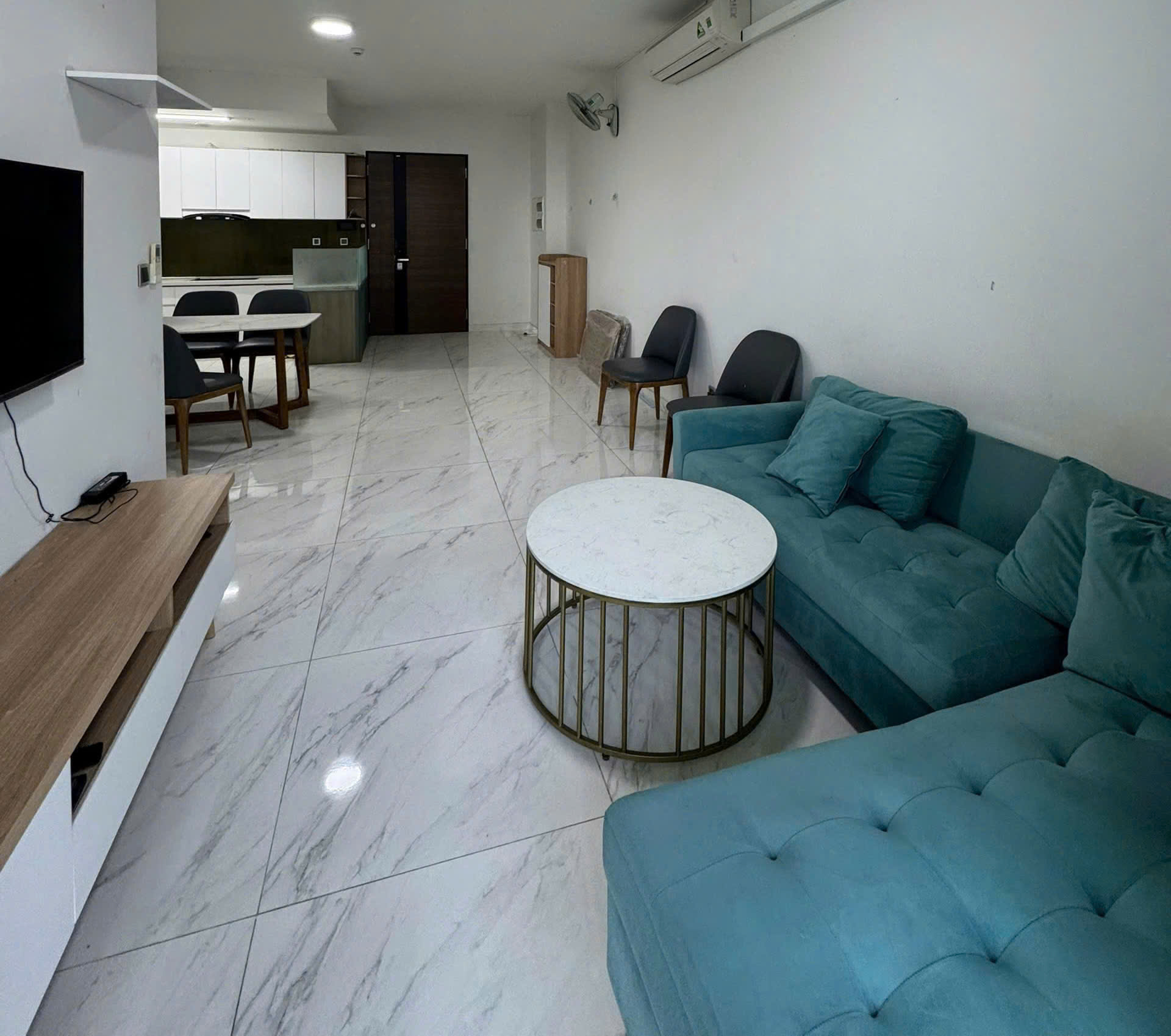 Discover a fully furnished 2 bedroom apartment for rent at Midtown with villa view and ground parking
