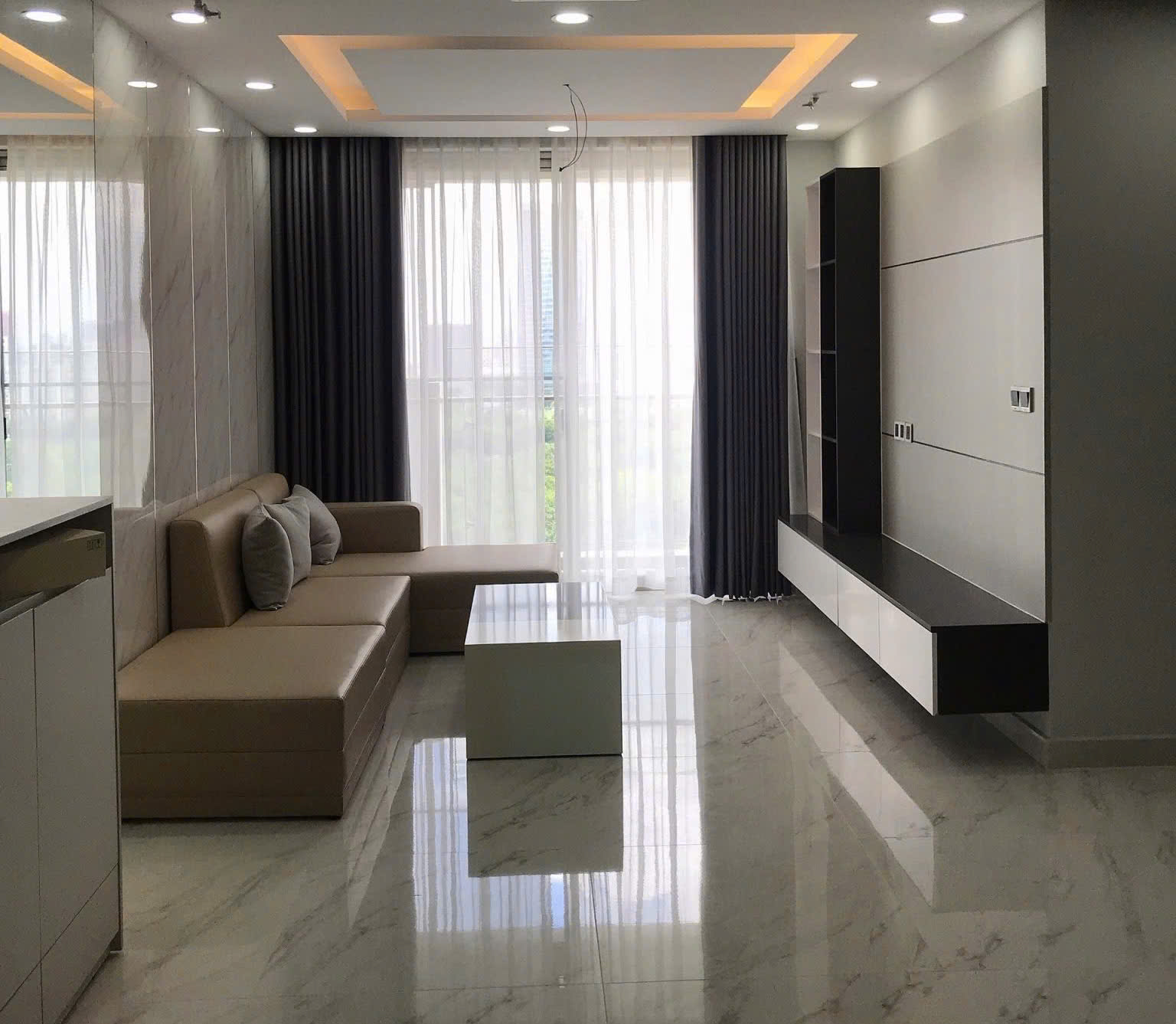 Cho thuê căn hộ Midtown 3 phòng ngủ full nội thất view thoáng