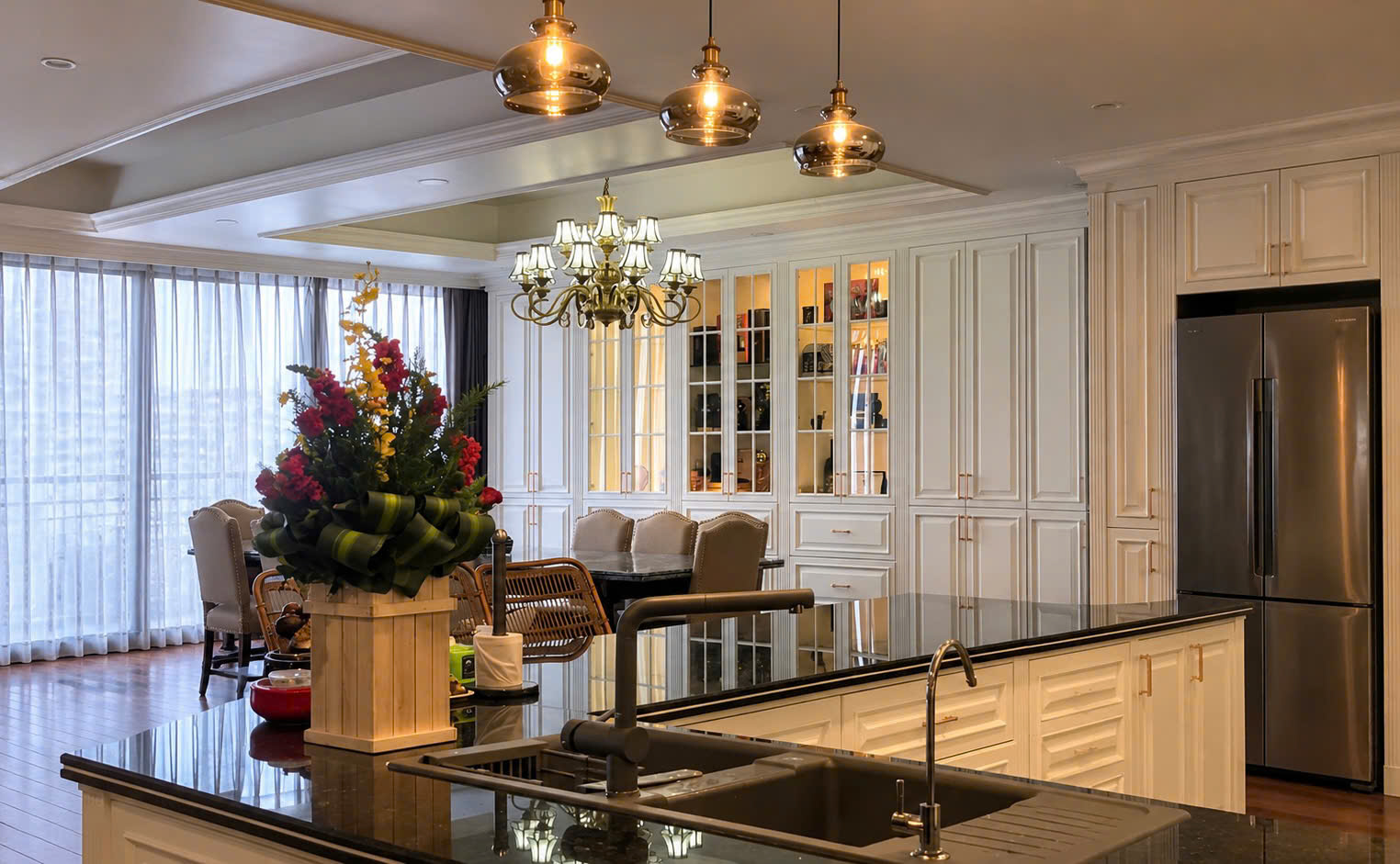 Cho thuê penthouse Midtown Phú Mỹ Hưng 4 phòng ngủ full nội thất cao cấp với view sông thoáng đãng