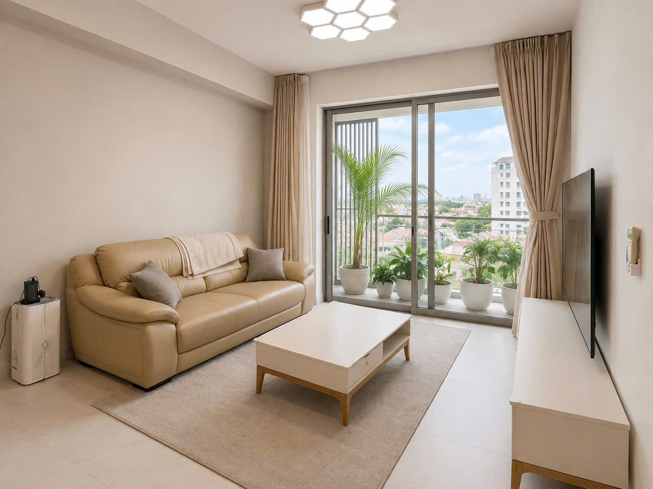 2 bedroom apartment for rent at Midtown with full furnishings, villa views and private parking