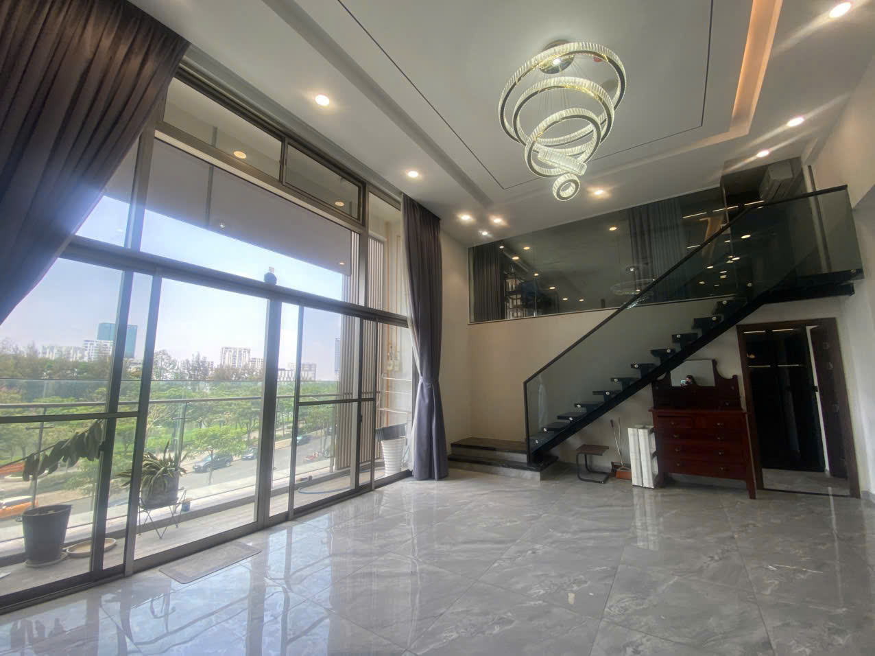 Midtown river view shophouse for rent 2 floors prime location