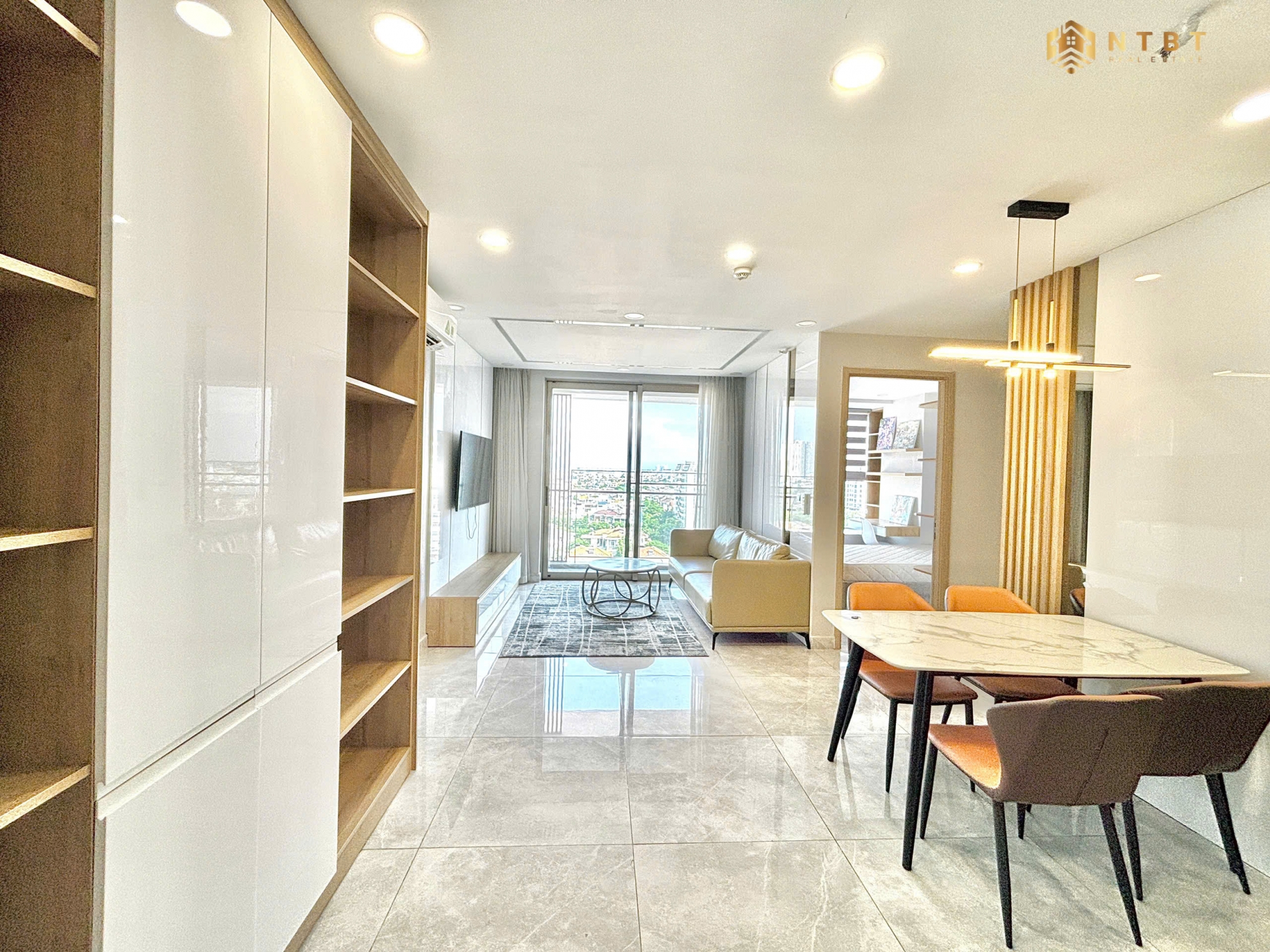 CHO THUÊ CĂN HỘ 2 PHÒNG NGỦ HIỆN ĐẠI – VIEW BIỆT THỰ THOÁNG MÁT TẠI MIDTOWN PHÚ MỸ HƯNG