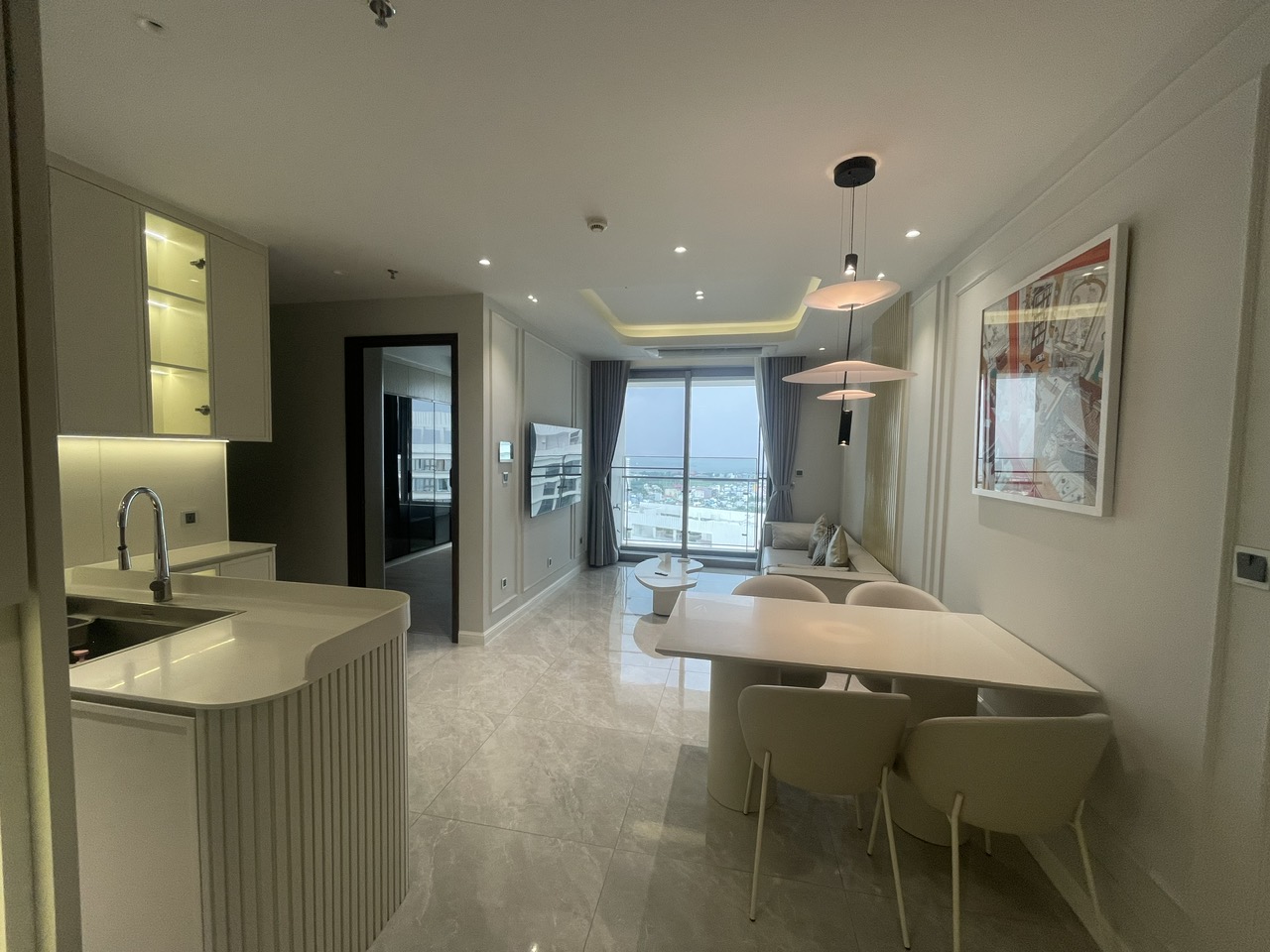 Cho thuê căn hộ Midtown 2 phòng ngủ view thoáng nội thất đầy đủ