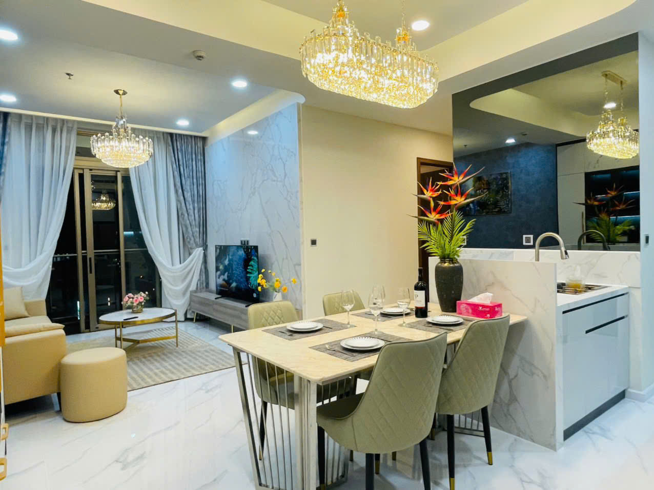 Bán căn hộ Midtown 2pn giá tốt, full nội thất, view thoáng mát