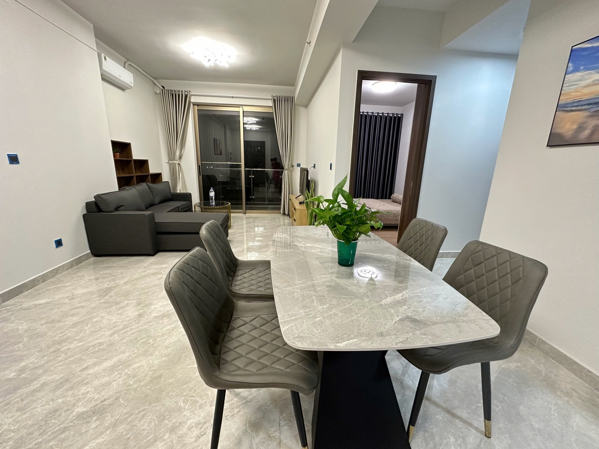 Modern 2 bedroom apartment for sale at Midtown fully furnished