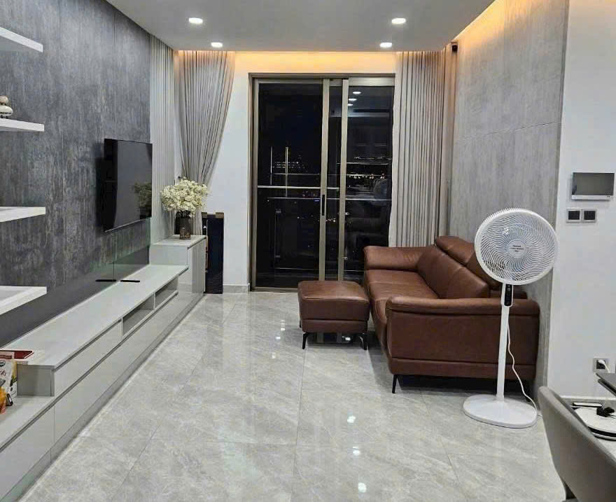 Bán căn hộ Midtown 3 phòng ngủ 131m² full nội thất view sông