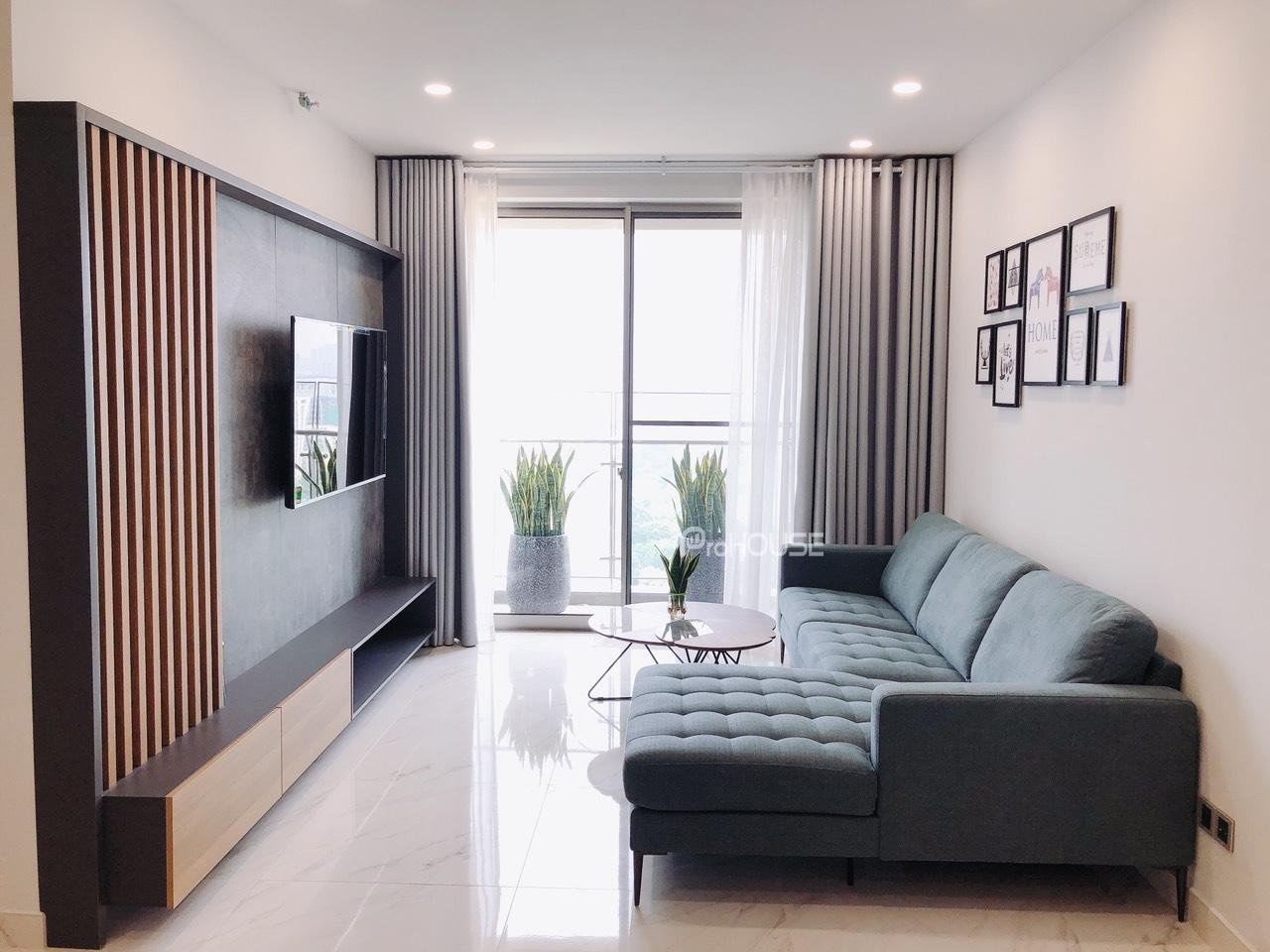 Cho thuê căn hộ lớn view sông tại Midtown Phú Mỹ Hưng với 3 phòng ngủ đầy đủ tiện nghi