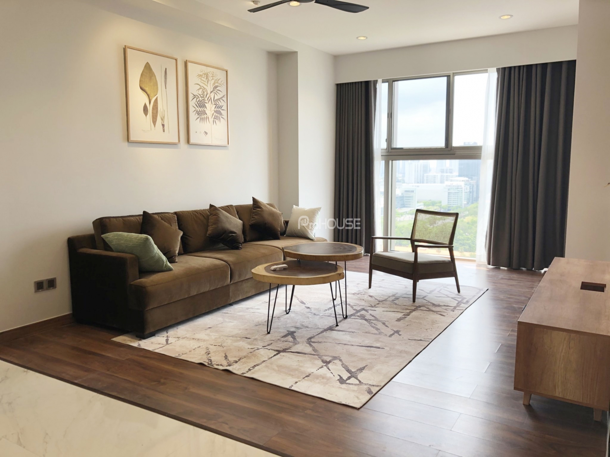 Direct river view luxury apartment for sale at The Grande - Midtown with 3 bedrooms